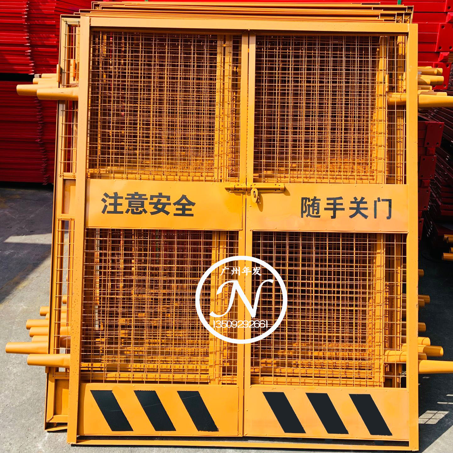 施工安全防护门 楼层防护围栏门 人货梯升降梯电梯门 厂家直销