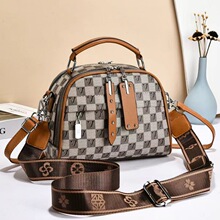 �ֻ����ʱ�г���Ů���߼��д����������б��������Ů24330