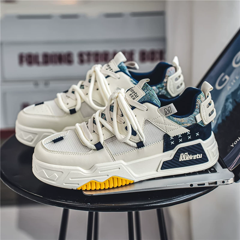 Мужские кроссовки 2024 модные новые летние дышащие спортивные мужские нишевые оригинальные на толстой подошве молодежные повседневные туфли