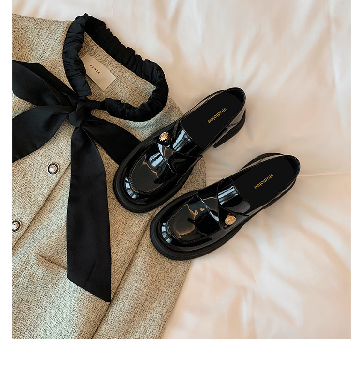 Mocassins en cuir pour femmes, modèle Grape Same British Style Coin, talon simple et semelle épaisse souple, pointure S._voghion.com