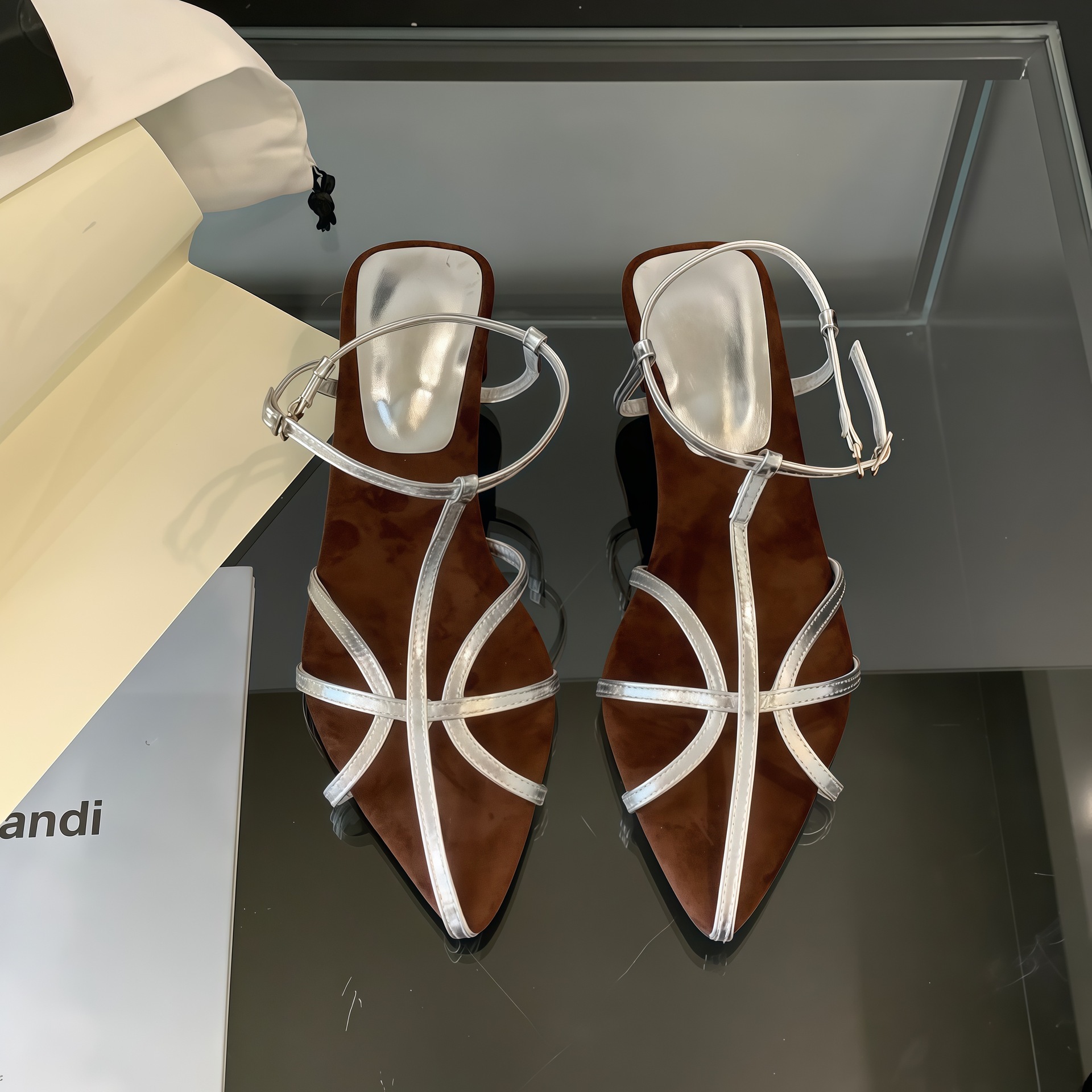 Sandalias de cuña puntiagudas para mujer de superfibra con tacón medio para verano