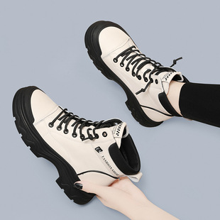 Boots Women's 2025 New Thick-Soled Shoes Women's Popular Boots Fashionable Versatile Short Boots Autumn and Winter Sports Shoes