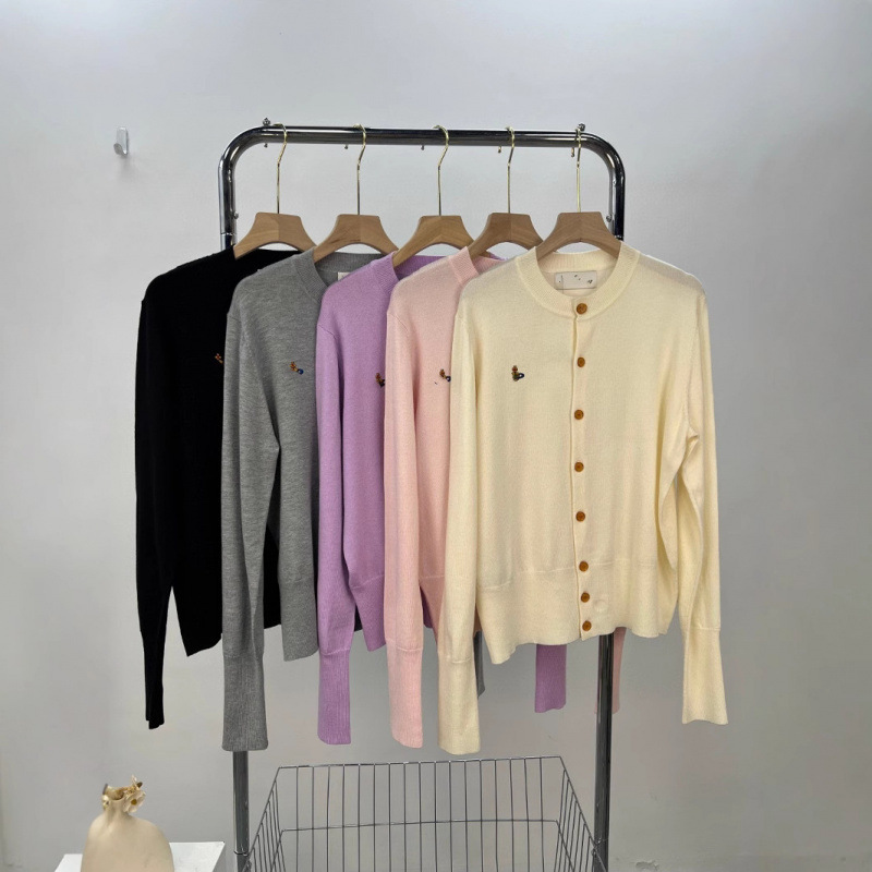 New Product 24Ss Autumn and Winter New Style Vivian Saturn Letter Color Label Embroidery Women's Wool Knitted Cardigan New Product 24Ss Autumn and Winter New Style Vivian Saturn Letter Color Label Embroidery Women's Wool Knitted Cardigan