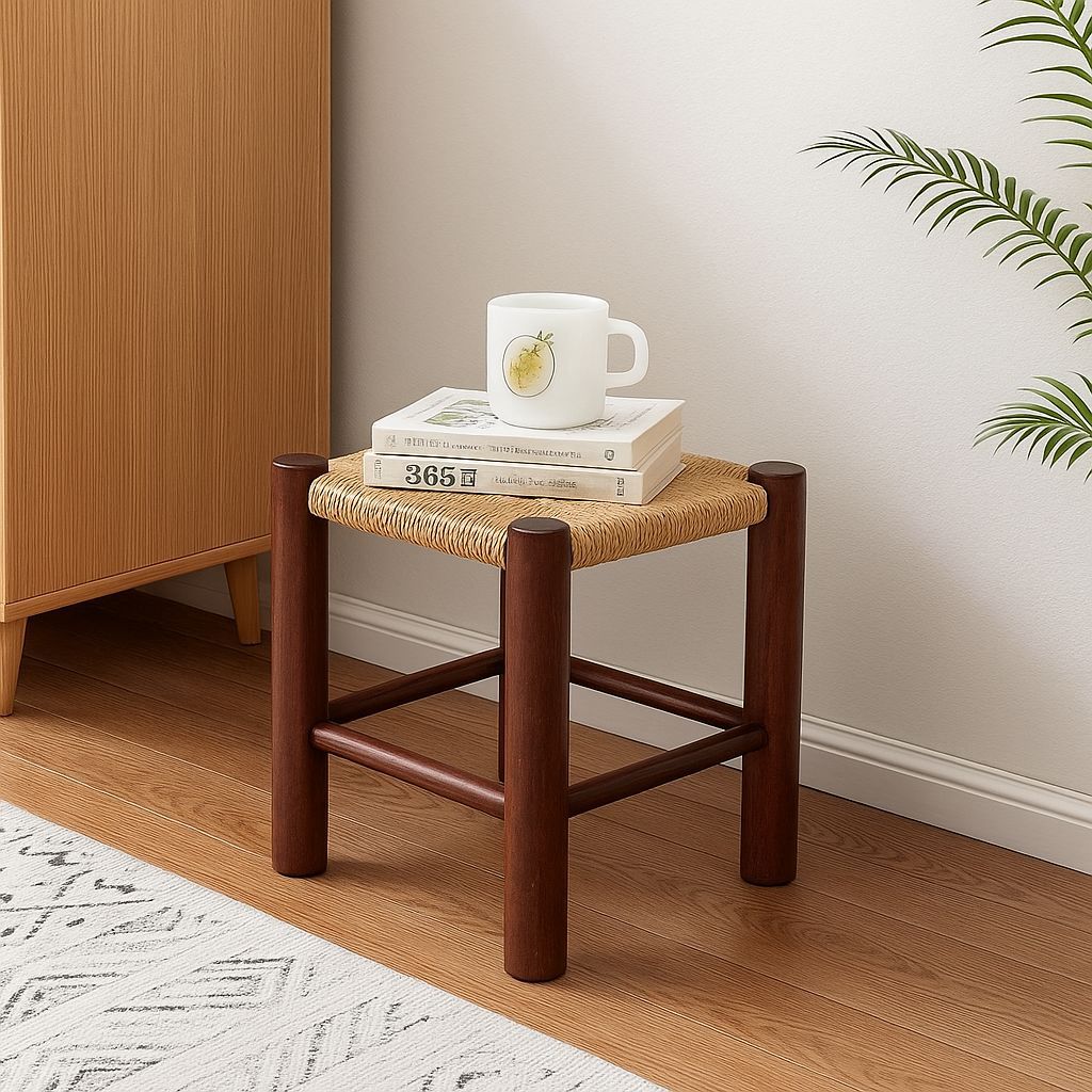 [낮은 스툴] 월넛 컬러 28*28*28cm