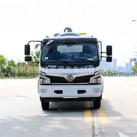 垃圾车;其他专用汽车;吸污车