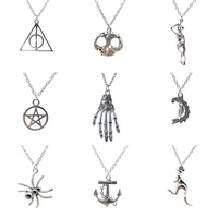 Ретро короткая skeleton hand palm clavicle цепь лунный свет сила зла пятиконечная звезда кулон Гарри Поттер ожерелье