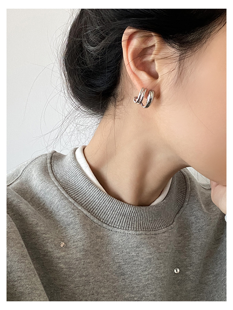 New geometric line metal women's with simple niche design, ear accessories and earrings_voghion.com