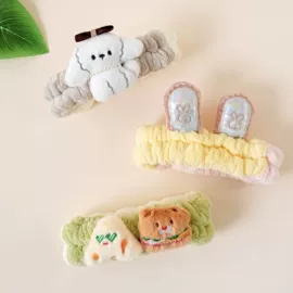 方巾、中巾;连帽浴巾;浴巾、沙滩巾