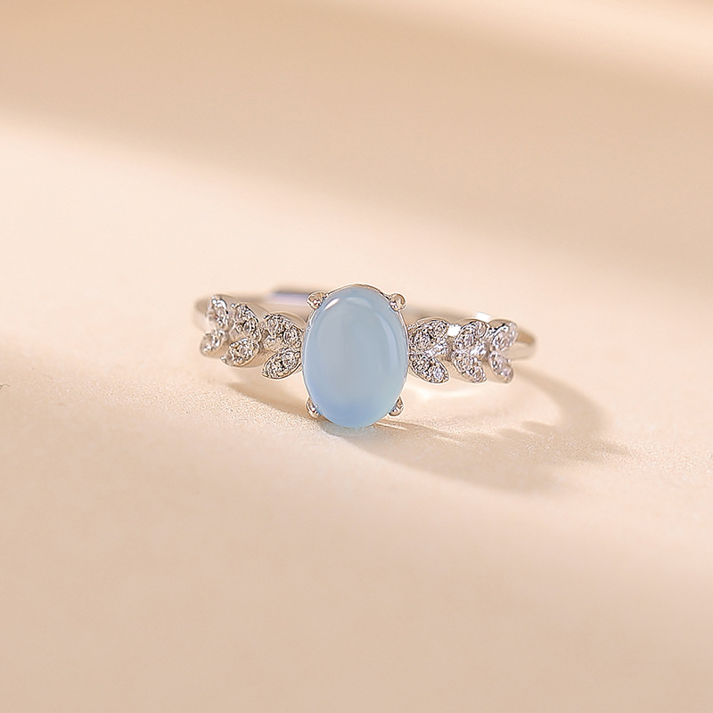 Nhẫn bạc S925 đính đá Aquamarine hình trứng mặt cắt tinh tế, kiểu mở điều chỉnh được — một mảnh