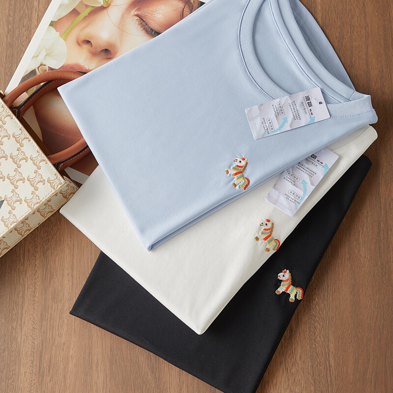 Cool and Comfortable Liquid Ammonia Colorfuled Pony Embroidered Arc Hem Short-Sleeved Cotton Loose T-Shirt for Women Summer H031608 Cool and Comfortable Liquid Ammonia Colorfuled Pony Embroidered Arc Hem Short-Sleeved Cotton Loose T-Shirt for Women Summer H031608
