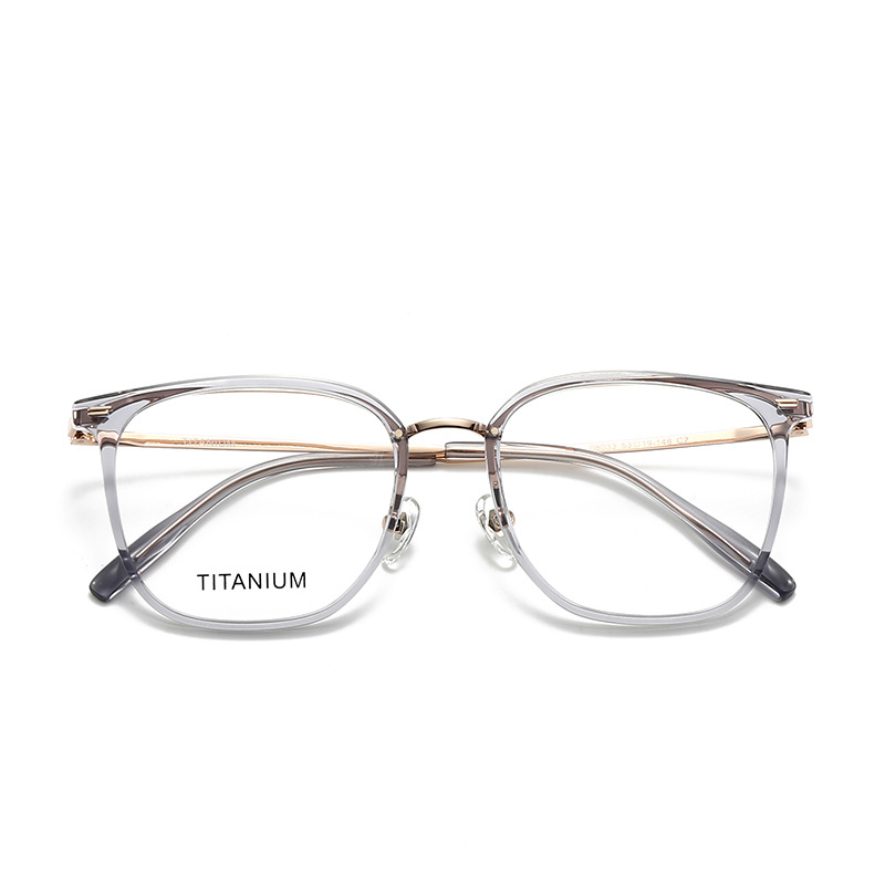 Gafas de madera STUDIOMUKU para mejorar la tez