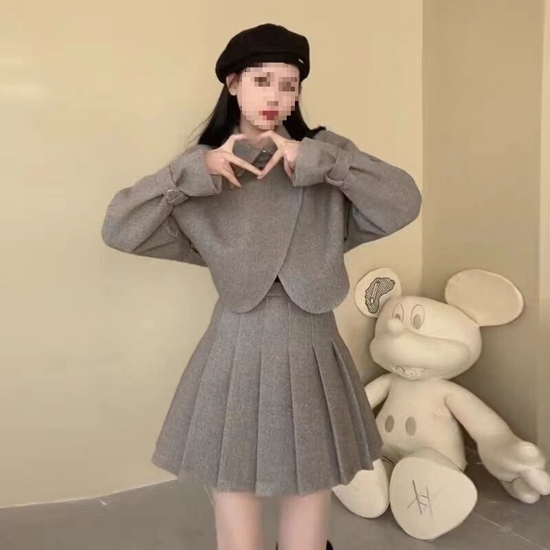 Trendy Woolen Suit for Petite Women in Winter: Batwing Top and Pleated Skirt Two-Piece Set for Street Style, Elegant Lady, Socialite Mini Dress