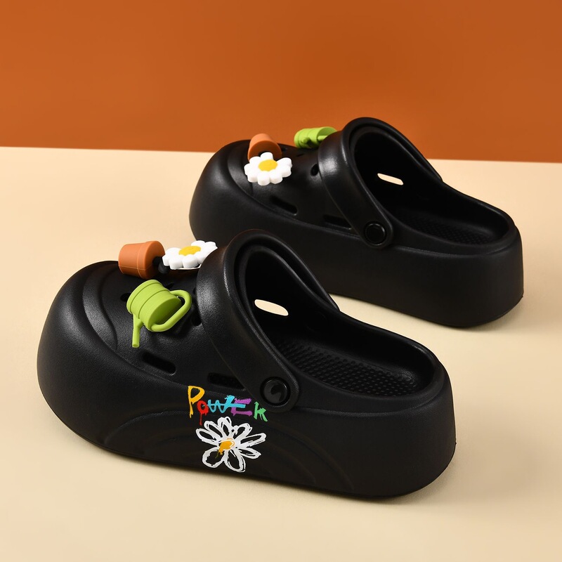 Women's Summer Outdoor Cute Cartoon Clogs, Dual-Use, Height-Increasing, Non-Slip Beach Closed-Toe Slippers Women's Summer Outdoor Cute Cartoon Clogs, Dual-Use, Height-Increasing, Non-Slip Beach Closed-Toe Slippers
