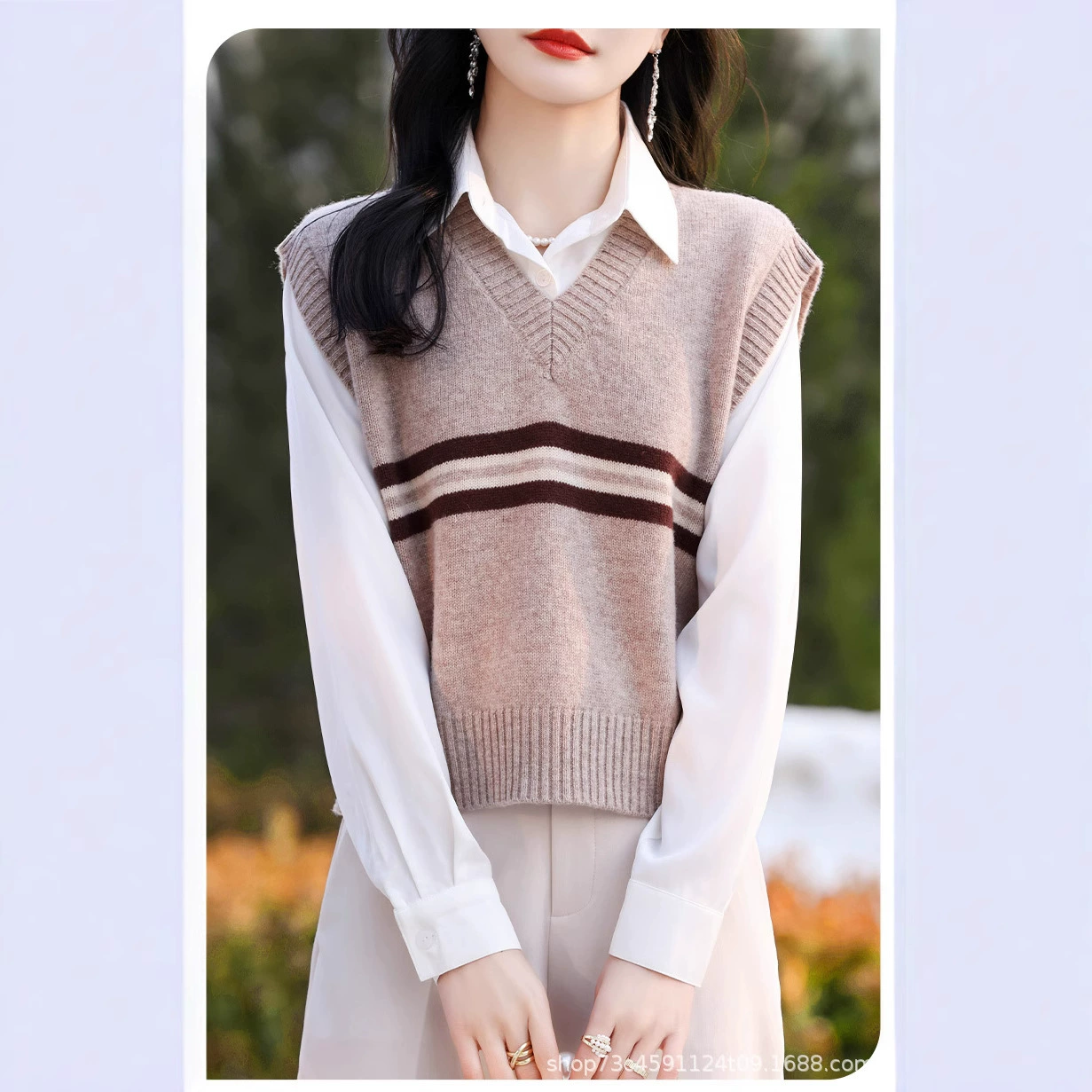 Корейская версия V-образного наконечника шерстяной жилет женский жилет свободный ретро