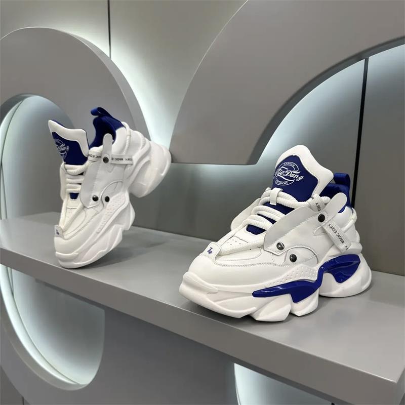 Herrenschuhe im neuen Stil, Oldtimer-Mode, Sommerschuhe in großen Größen, trendige Markenschuhe, grenzüberschreitende Direktlieferung, europäische Herrenschuhe_voghion.com