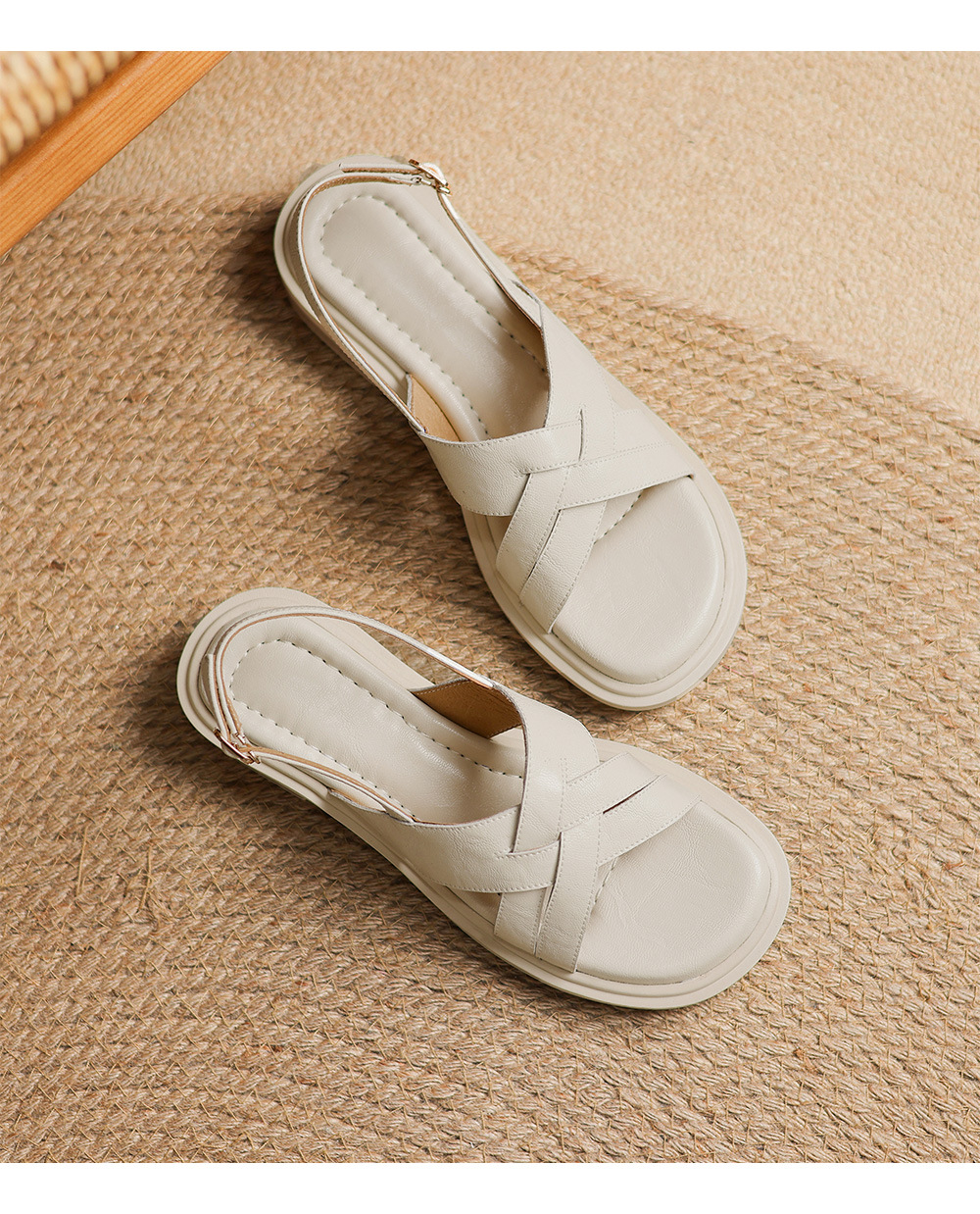 Dép sandal nữ quai chữ V đế bệt hở mũi, phong cách đi biển mùa hè — màu nâu chi tiết 21