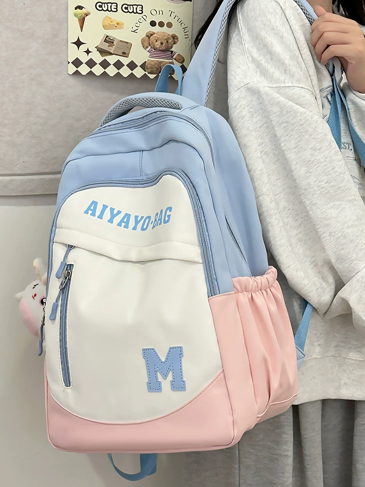 Capacious backpack, waterproof wear-resistant small school bag, simple and elegant design