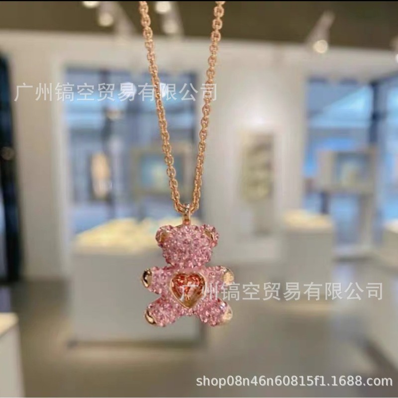 Shijia スマートテディピンククマネックレスレディースライトラグジュアリーニッチ多用途動くハート鎖骨チェーン工場直販|undefined