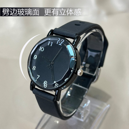 New Fashionable Korean Style Quartz Watch with Silicone Strap for Women, Simple Sports Watch for Students, Wholesale 