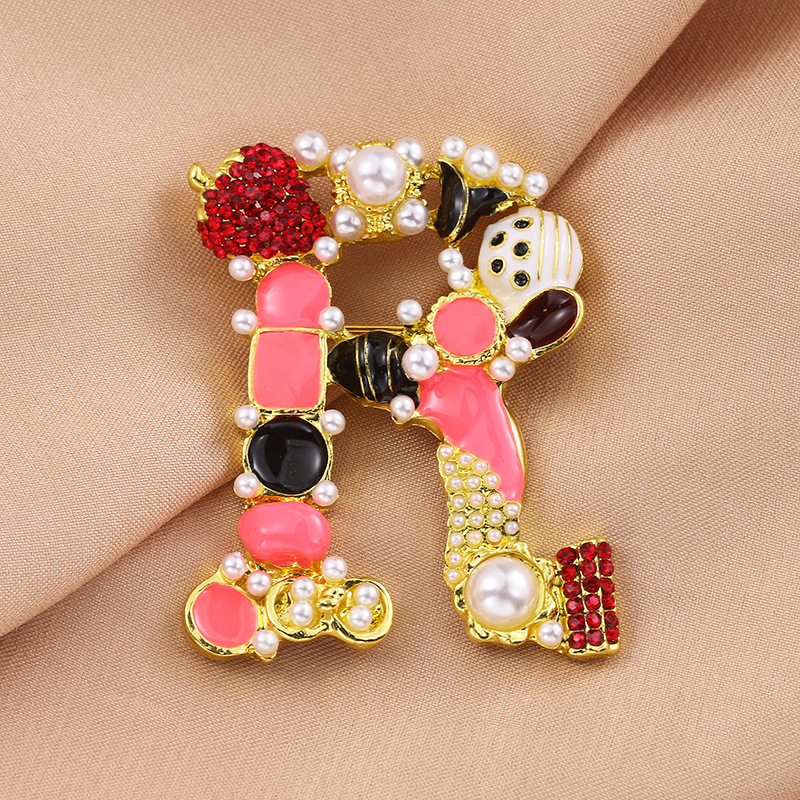 BR2300 문자 R 브로치