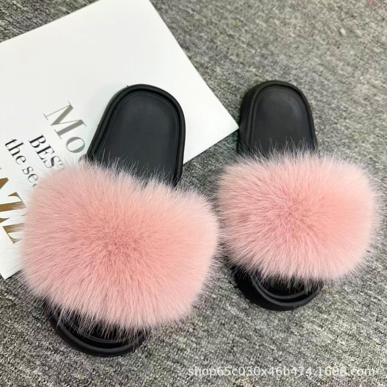 Yiwu zapatillas de lana transfronterizas al aire libre para mujeres con el mismo estilo de moda zapatillas de lana de zorro de gran tamaño para mujeres frías en la tendencia