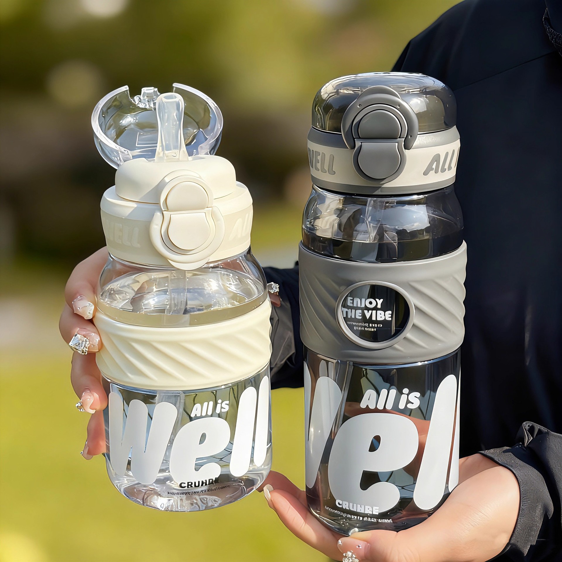 Tazas de agua de verano de gran capacidad de paja doble taza deportiva al aire libre de estudiantes de secundaria taza portátil 2025 nuevo