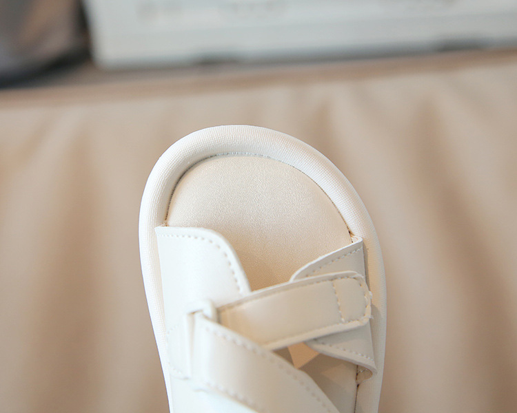 Versione coreana casual Velcro 2022 estate nuove scarpe da spiaggia per ragazzi e ragazze tendenza per sandali per bambini di piccole e medie dimensioni_voghion.com