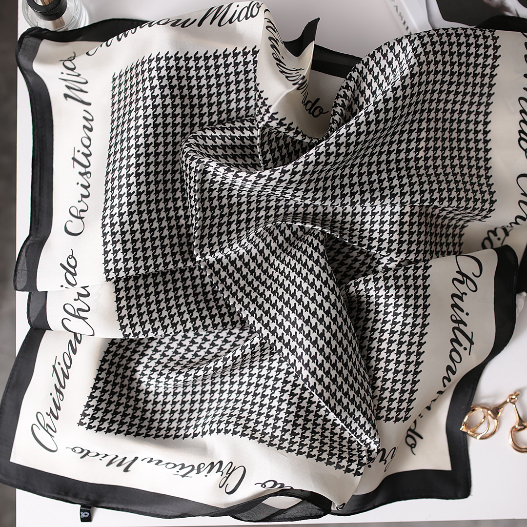 Fashionable stylish thousand bird pattern letter square for women's spring and autumn thin Korean decorative suit scarf_voghion.com