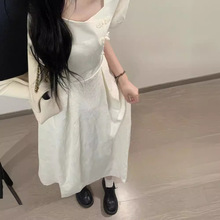 新中式女装桔梗法式连衣裙子夏季方领收腰长裙初恋清奶甜小个子