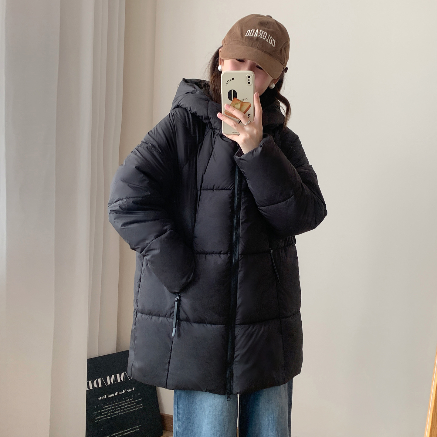 2025 invierno nueva ropa de algodón de moda con capuzas de mujer suelta chaqueta de algodón largo y medio puff abrigo de algodón grueso resistente al frío image 1