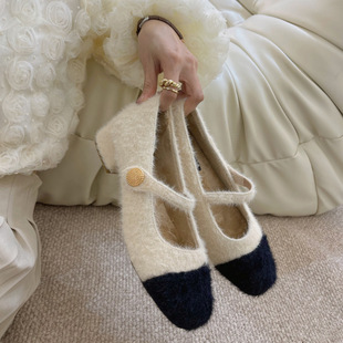 Chanel style Mary Jane mink fur shoes women's autumn and winter outer wear 2023 new fleece-lined peas medium thick high heel shoes