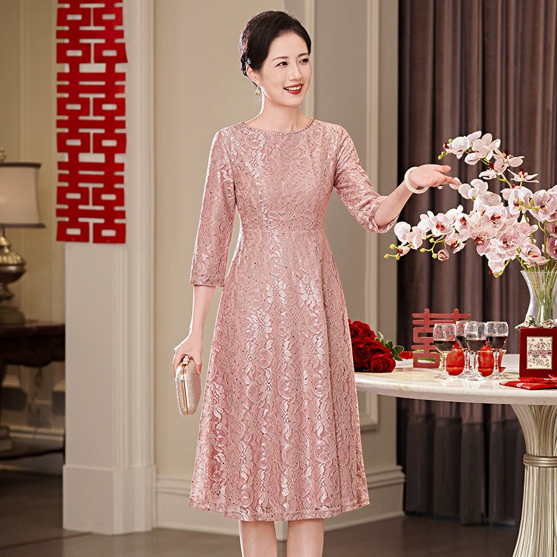 Весенне-осеннее модное кружевное платье для свекрови 2025 года, высококачественное, для свадебных банкетов и повседневной носки.