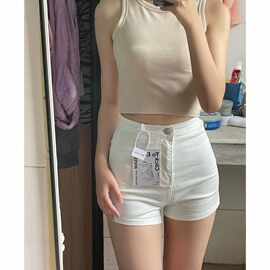 白色短裤夏季新款女高腰水洗弹力热裤直筒显腿长百搭白色牛仔短裤