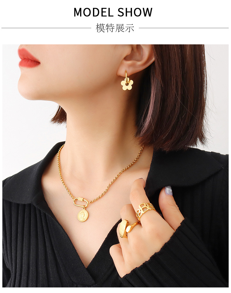 French Style Cross-Border Hot Selling Popular Light Luxury Flower Eardrops Stud Earrings Titanium St