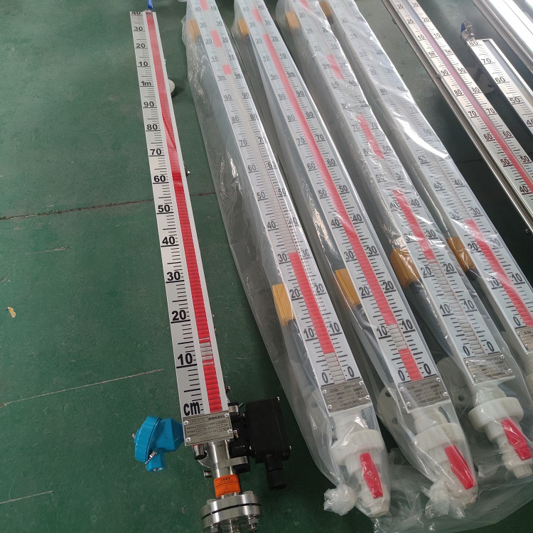 UHZ远传磁翻板液位计  磁性浮子 耐高压 高温   带保温夹套