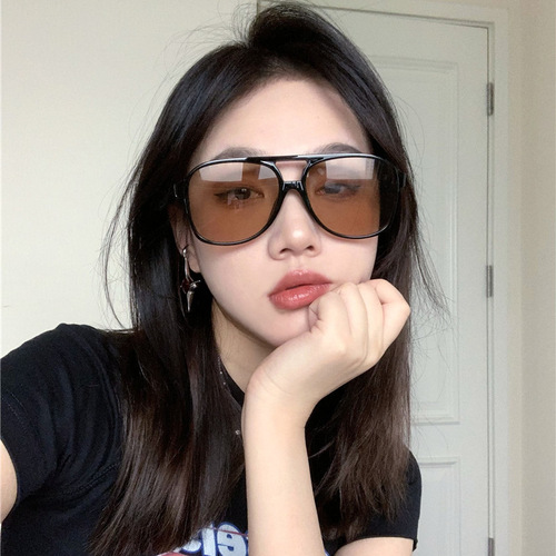 【Wholesale】Retro Double-Bridge Sunglasses with Trendy INS Personality, Large-Framed Frog-Mouth Sunglasses for Netizens