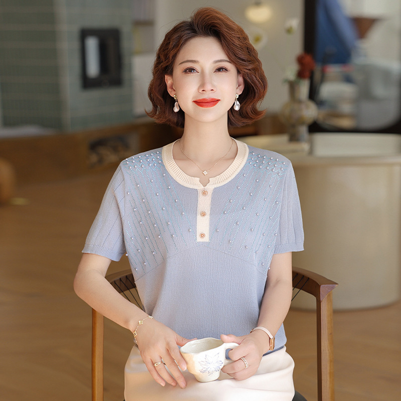 2025 New Middle-aged Mother's Women's Wear Diamond-studded Short-sleeved T-shirt Summer Thin Knitted Top Western Style Small Shirt