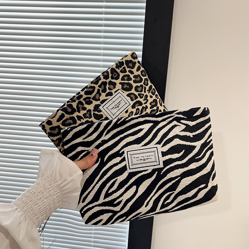 Large-Capacity Zebra Leopard Print Cosmetic Bag, Portable Storage Bag, Skin Care Bag, Toiletry Bag, Simple Travel Versatile Clutch Bag