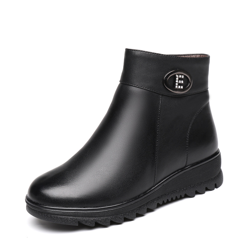 Winter insulated “mom shoes”