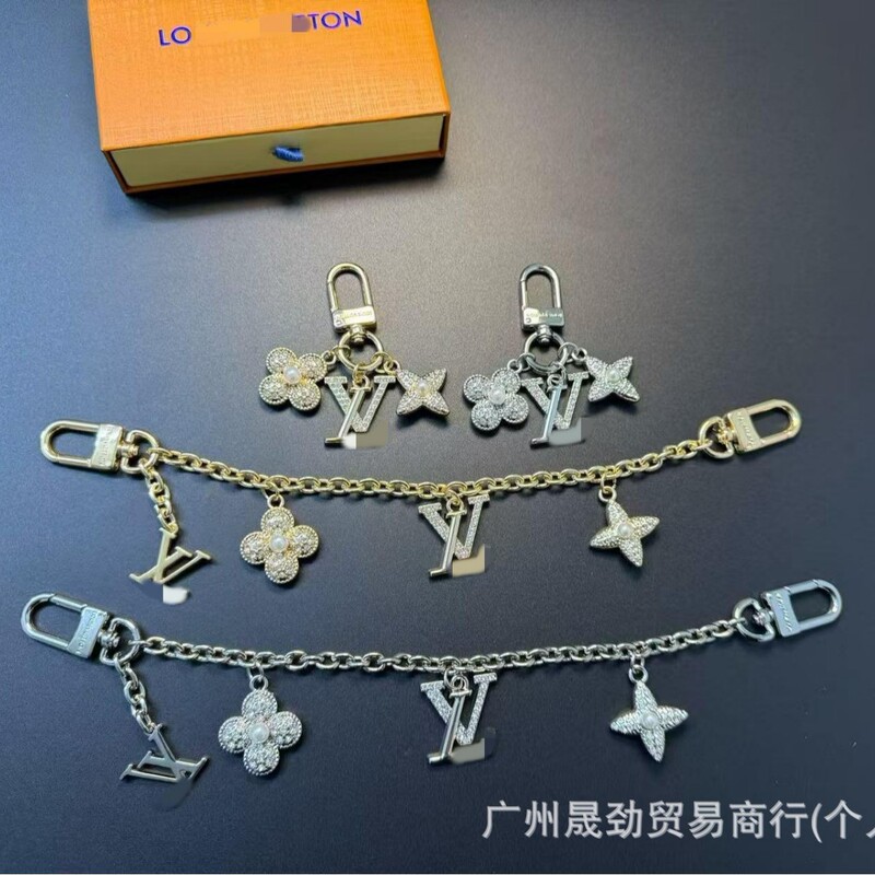 Cross-Border Donkey Brand Bag Pendant New Diamond Flower Keychain Pendant Suitcase Decoration Mobile Phone Case Diamond Pendant
