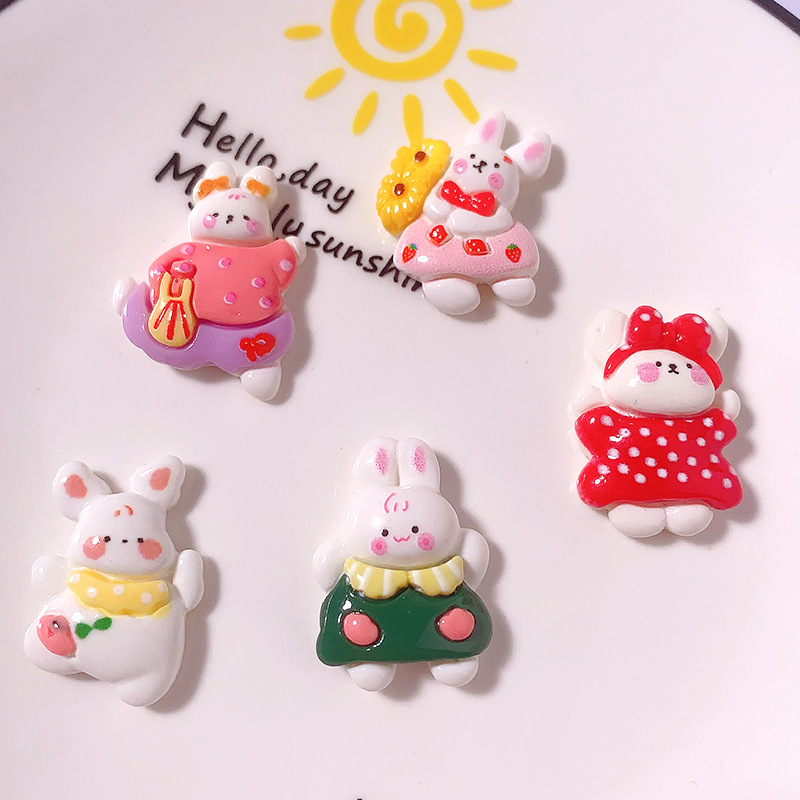 Nueva excursión de primavera conejo bricolaje accesorios de resina pegamento crema para teléfonos móviles accesorios para el cabello colgantes agujeros hebilla de zapatos materiales hechos a mano