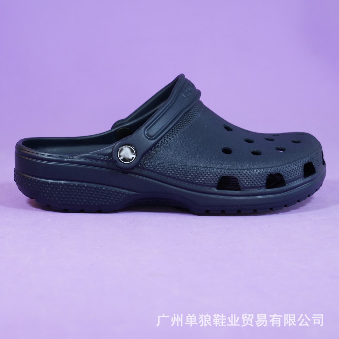 Estrellas etiquetadas de verano EVA zapatos de agujero casuales antideslizantes para mujeres zapatillas antiodorantes para parejas al aire libre sandalias