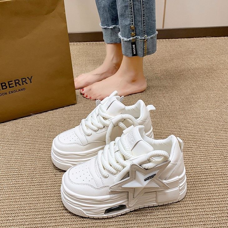 Europa estación zapatos de mujer 2026 primavera y otoño nuevo ligero de moda casual zapatos blancos muffin grueso zapatos de plantilla estrella para mujeres