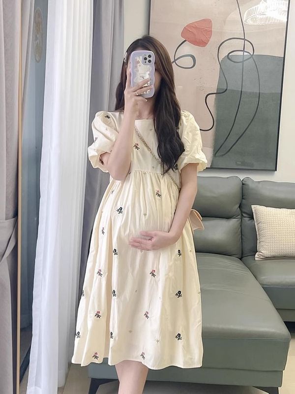2025新款孕妇夏装连衣裙洋气法式泡泡袖碎花裙小个子孕妇夏季套装|undefined