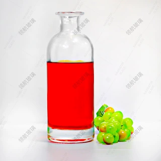 定制简约圆高扩口晶白料玻璃瓶700ml红酒瓶伏特加威士忌空酒瓶