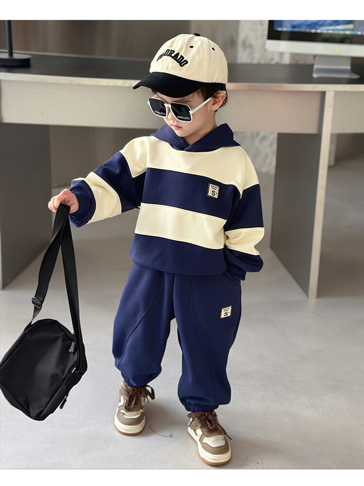 Color Block per ragazzi 2023 Primavera e autunno Nuovi set sportivi con cappuccio per il tempo libero per bambini Vestiti alla moda per bambini_voghion.com