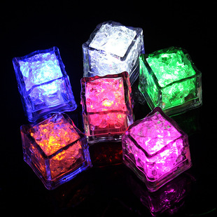 Bar Ktv Luminous Ice Cubes Luminous Toys Light up When Exposed to Water Led Colorful Ice Cubes Sensor Flash Ice Cube Lamp Manufacturer