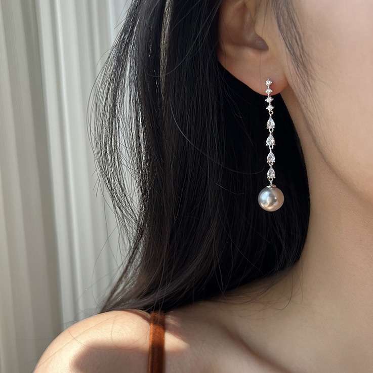New Style Simple Long Tassel Pearl Pendant Earrings, Elegant and Versatile, Niche High-End Design Ear Jewelry for Women