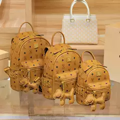 Hong Kong Genuine Leather Backpack Women's 2024 New Fashion Autumn and Winter Design Sense Niche Travel Lightweight Super Fire Backpack