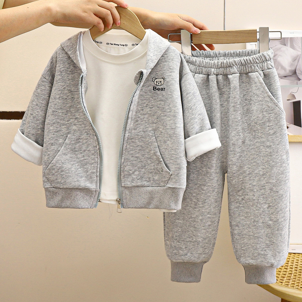 Suéter para niños, nuevo estilo de otoño, cárdigan con cremallera para niños con capucha para bebés, ropa deportiva para niñas, ropa para niños cuidadosamente seleccionada